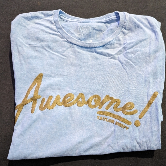 Taylor Swift "Awesome" Long Sleeve - Picture 2 of 2